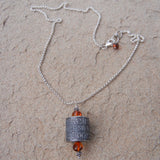 Readers' necklace with amber